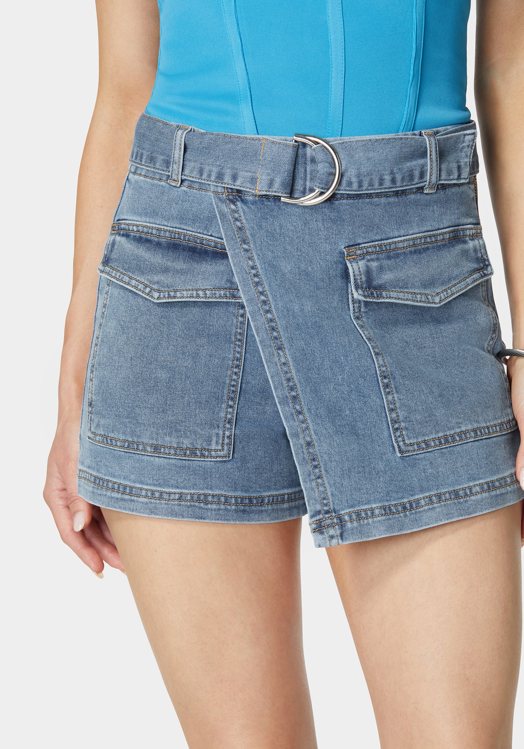 Belted Patch Pocket Mini Denim Skort - Image 4