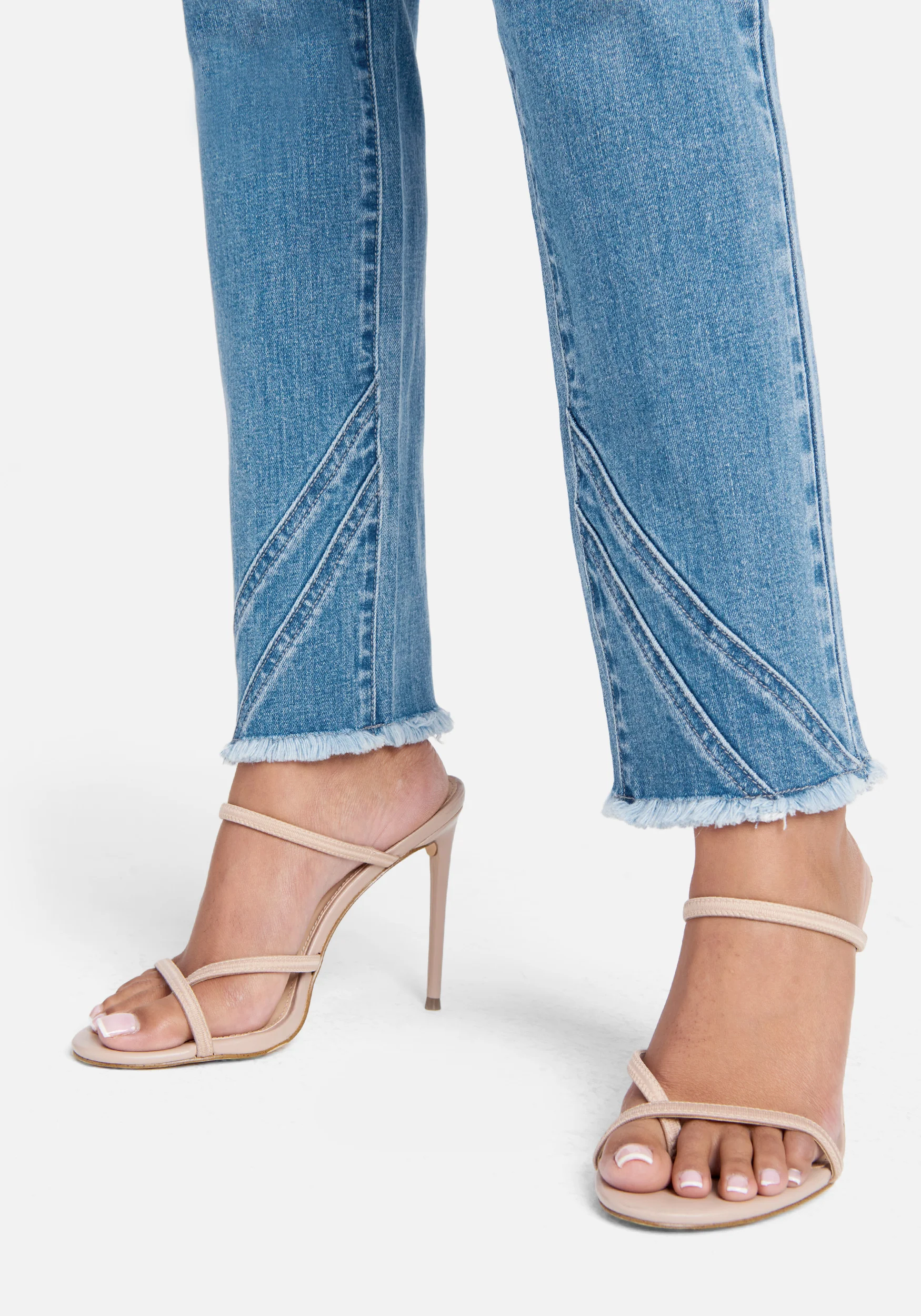 High Waist Seam Detail Slim Leg Jeans - Image 4