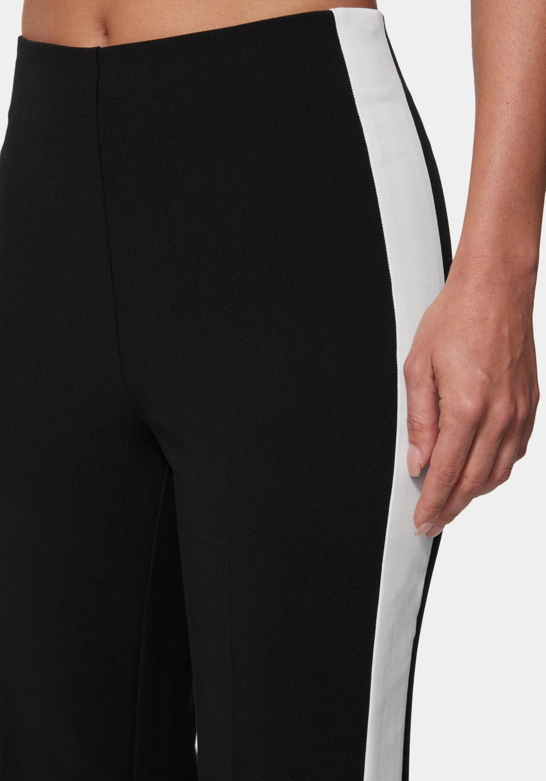 High Waist Wide Leg Contrast Trim Pant - Image 4