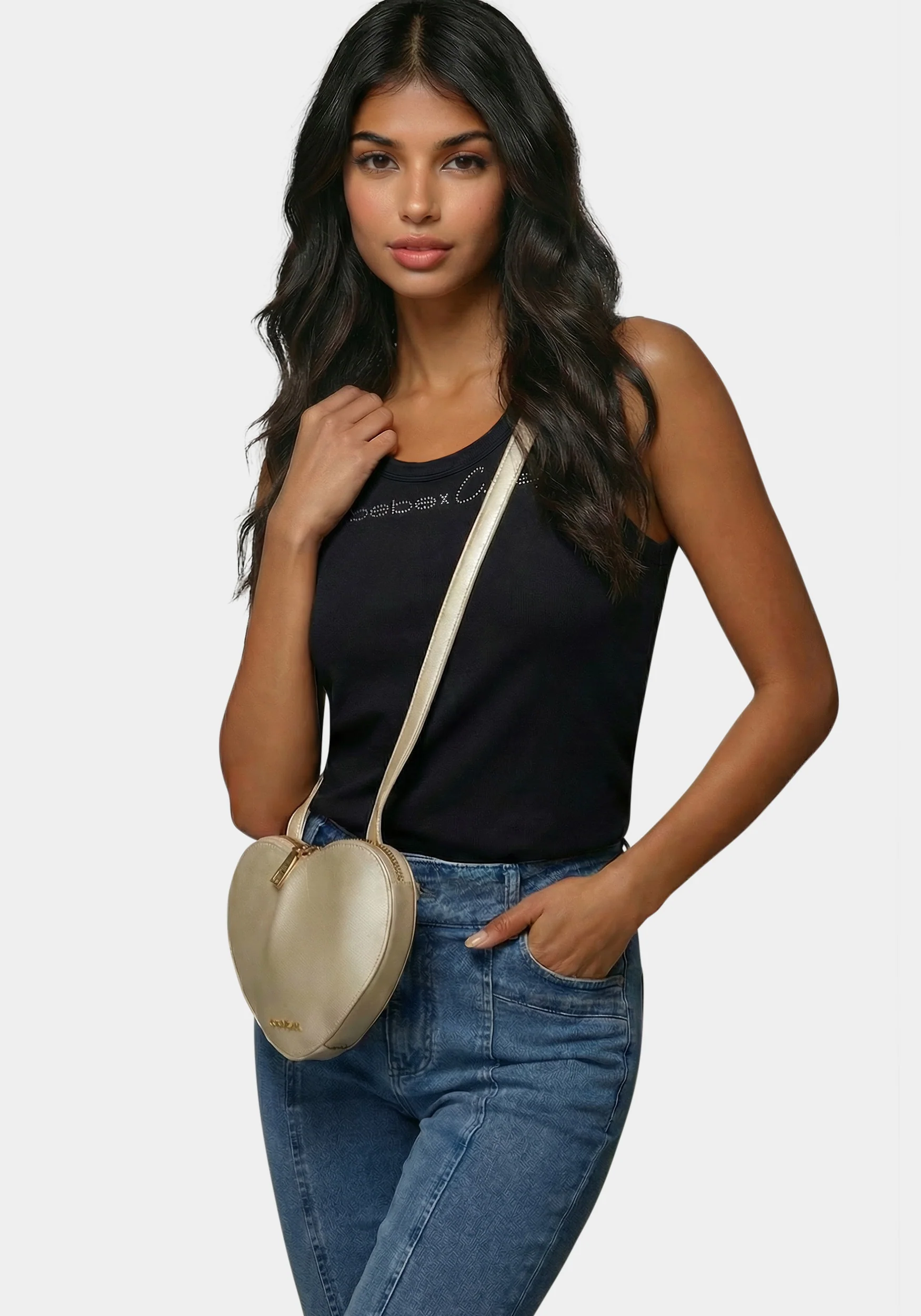Malou Heart Crossbody