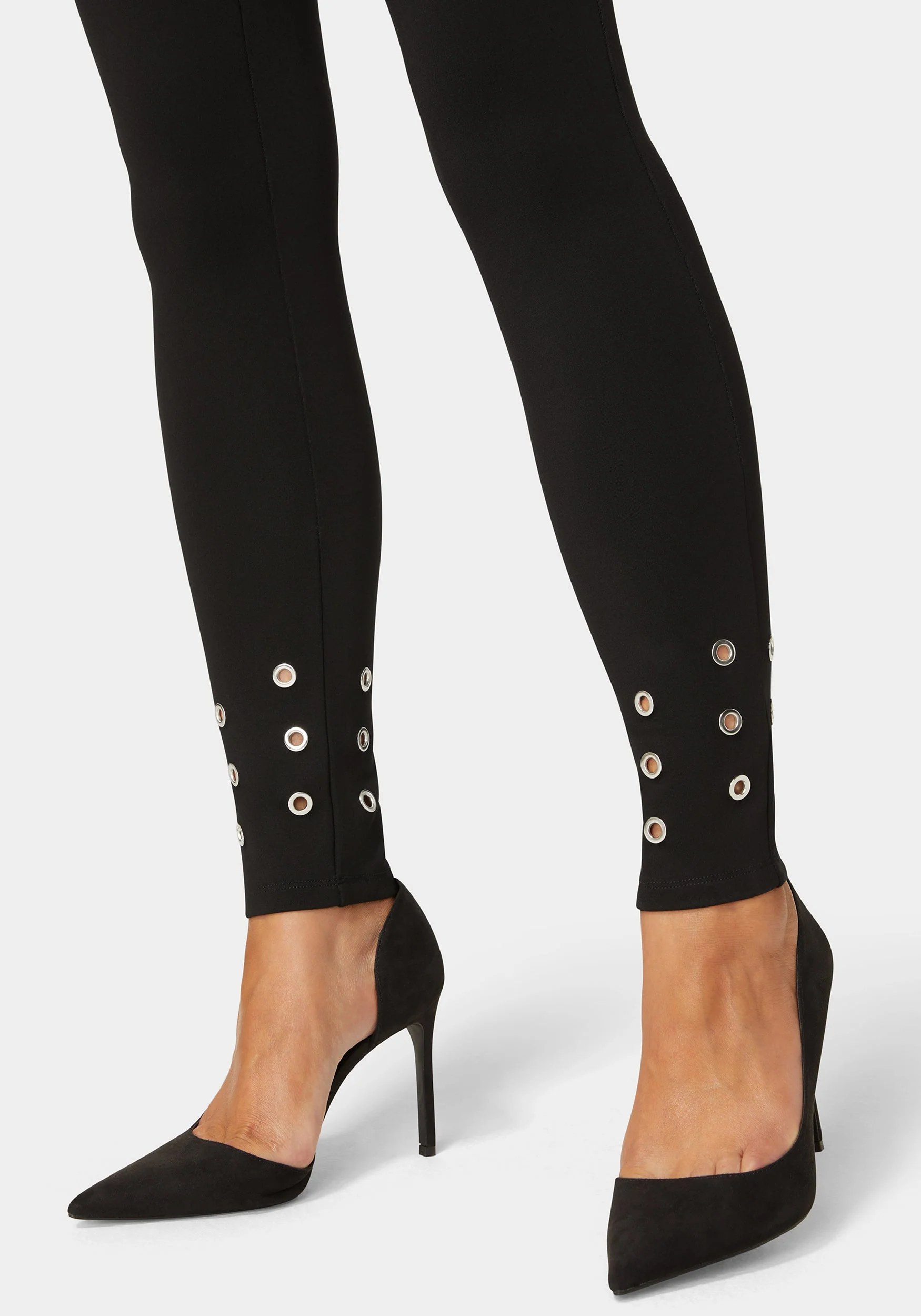 Natural Waist Grommet Detail Knit Legging - Image 4