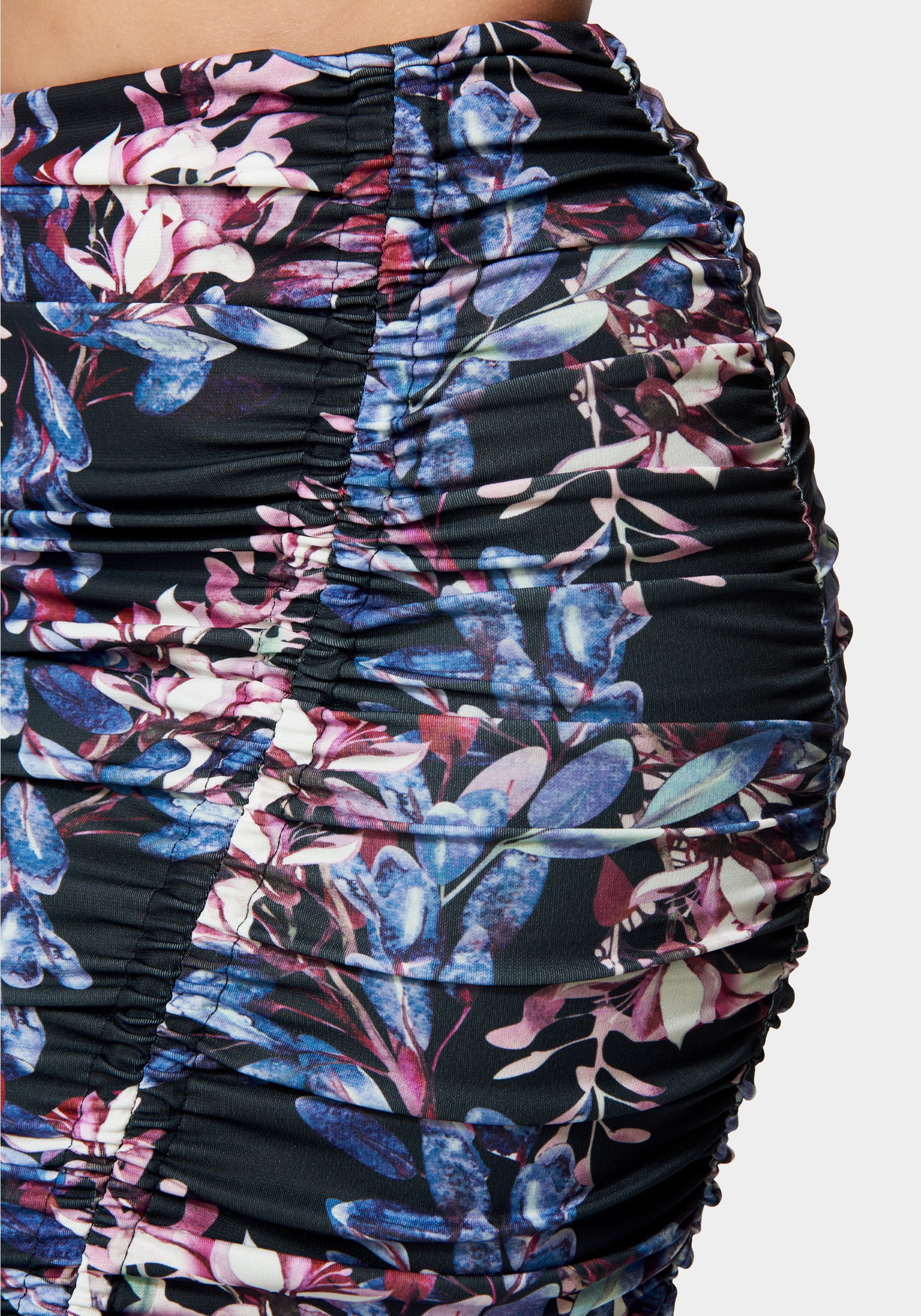 Ruched Matte Jersey Skirt - Image 4