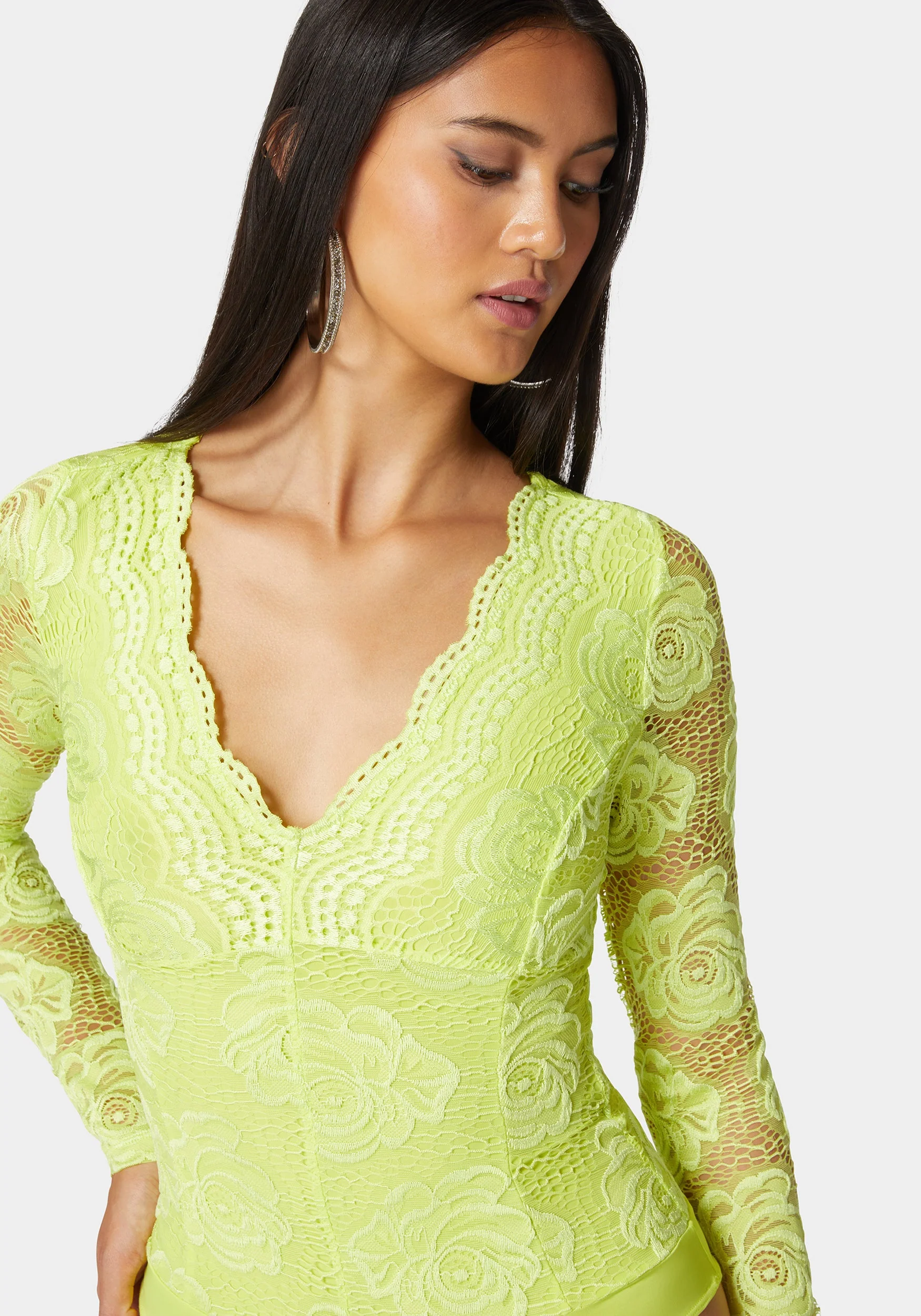 Scallop Edge Long Sleeve Lace Bodysuit - Image 4